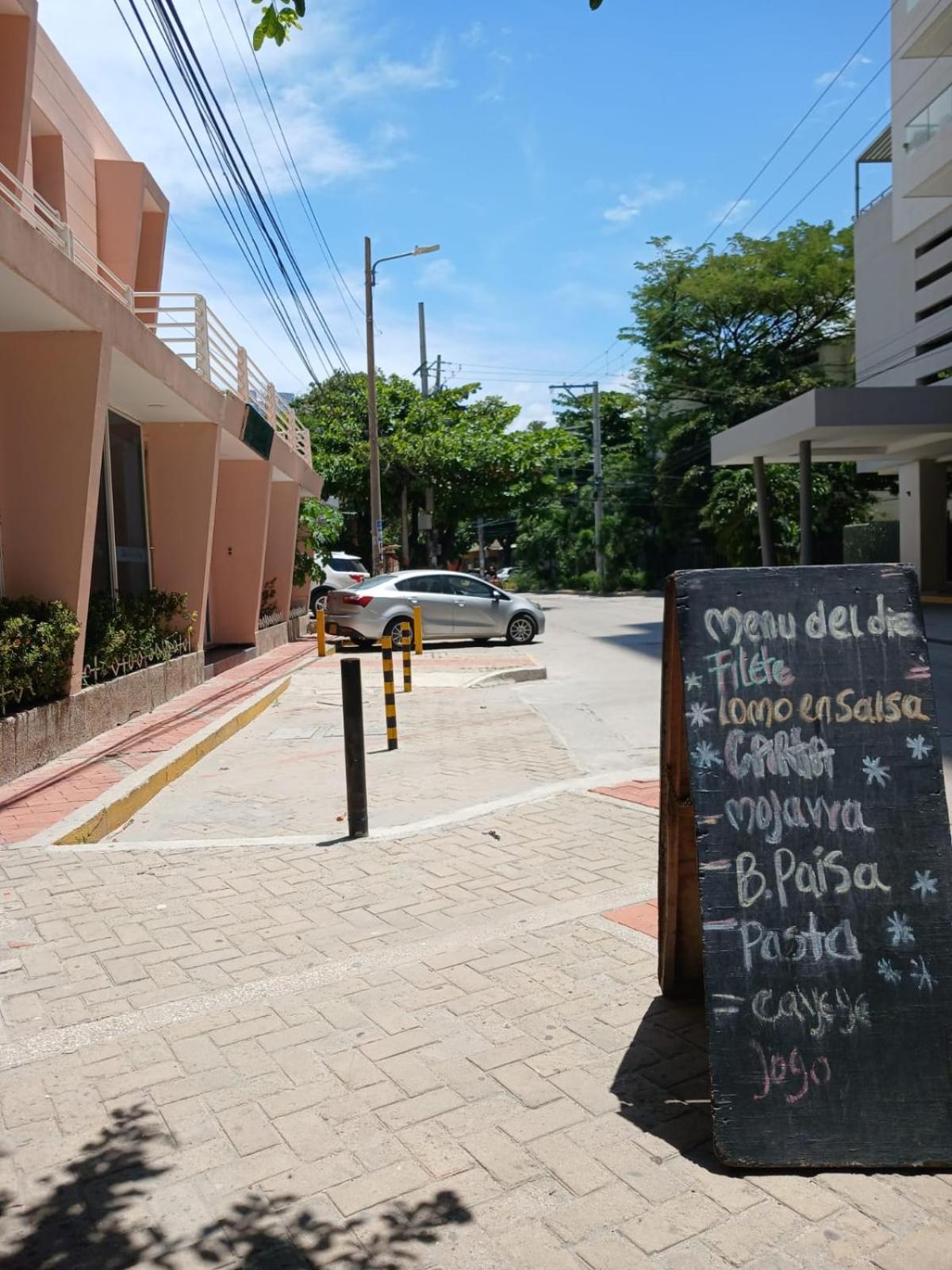 Hotel Bahia Plaza Santa Marta  Zewnętrze zdjęcie